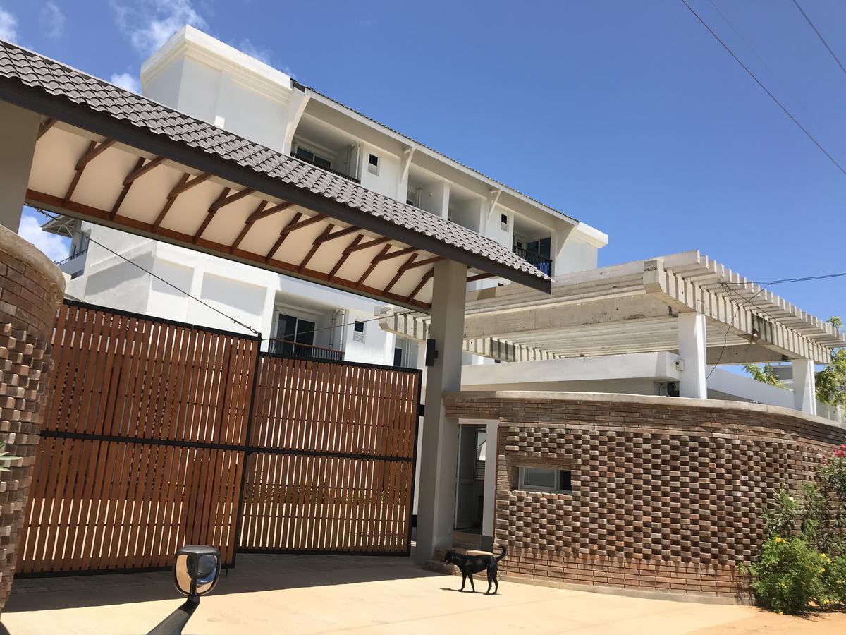 Araliya Oceanfront Condos Nilaveli, Trincomalee المظهر الخارجي الصورة